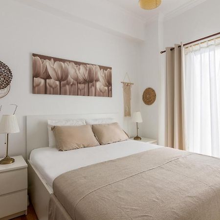 Classic And Modern Apartment In เอเธนส์ ภายนอก รูปภาพ