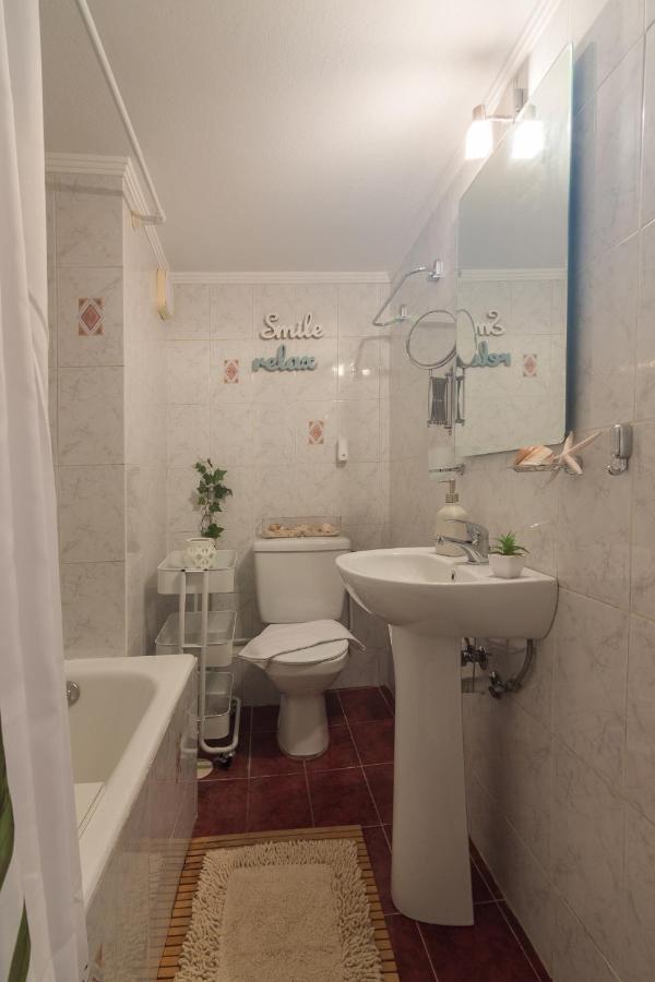 Classic And Modern Apartment In เอเธนส์ ภายนอก รูปภาพ
